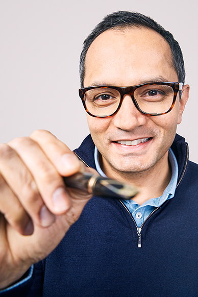 Bilde av Somaiah som smiler så pent hen kan