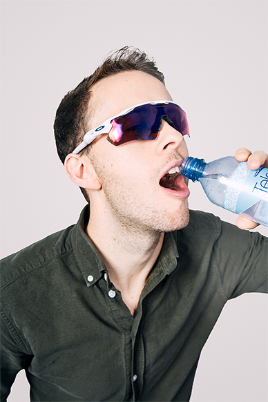 Bilde av Øystein som smiler så pent hen kan